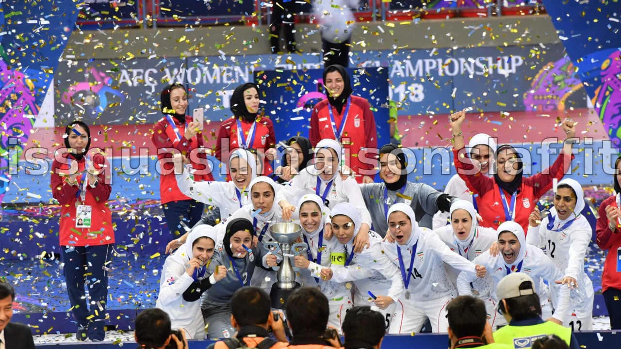 Des joueuses iraniennes traitées de « traîtres » après avoir refusé de chanter l'hymne national