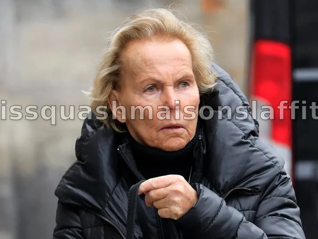 Tout Savoir sur Christine Ockrent : Âge, Carrière et Vie Privée