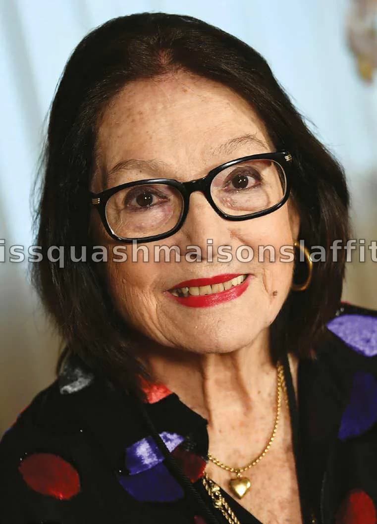 L'âge de Nana Mouskouri : Un Voyage à Travers le Temps et la Musique