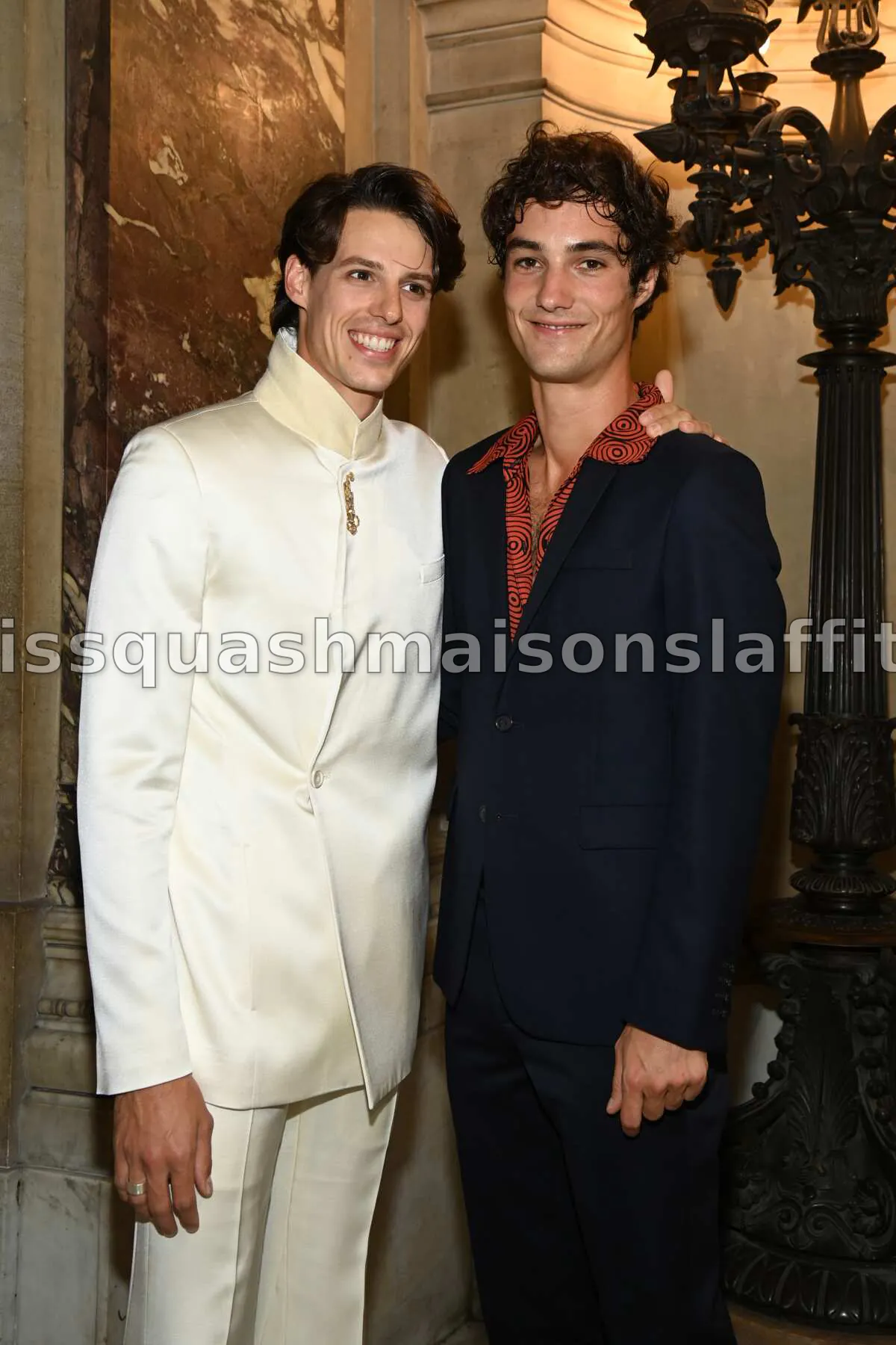 Pablo Pillaud-Vivien : Âge, Origines et Parcours d'un Journaliste Engagé