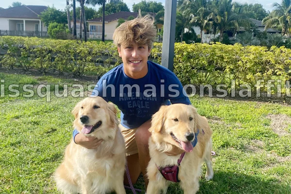 Un étudiant de 18 ans transforme un envoi d'email accidentel en une opportunité lucrative pour son entreprise de pet-sitting