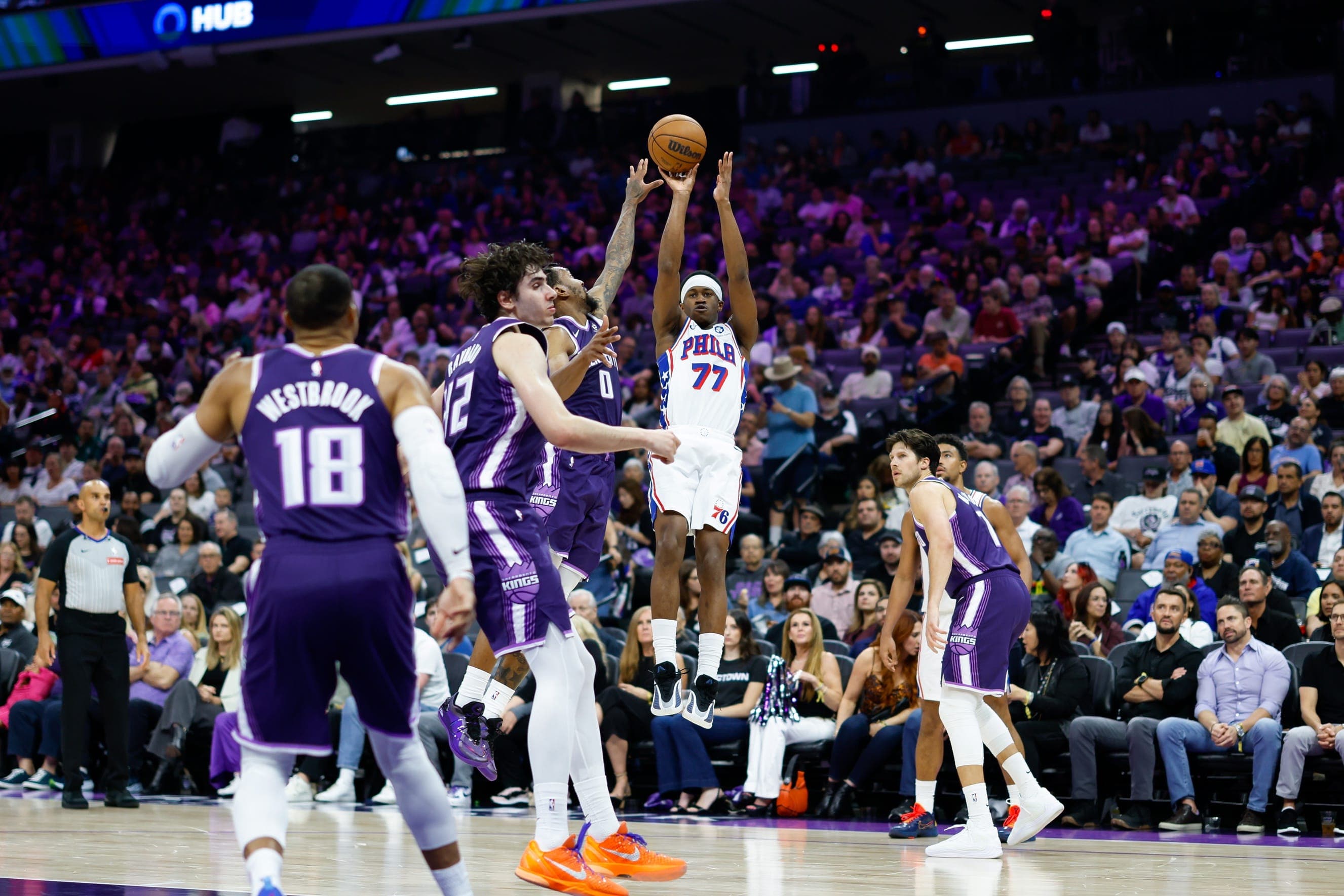 VJ Edgecombe réalise un exploit avec 38 points lors de la victoire des Sixers contre les Kings