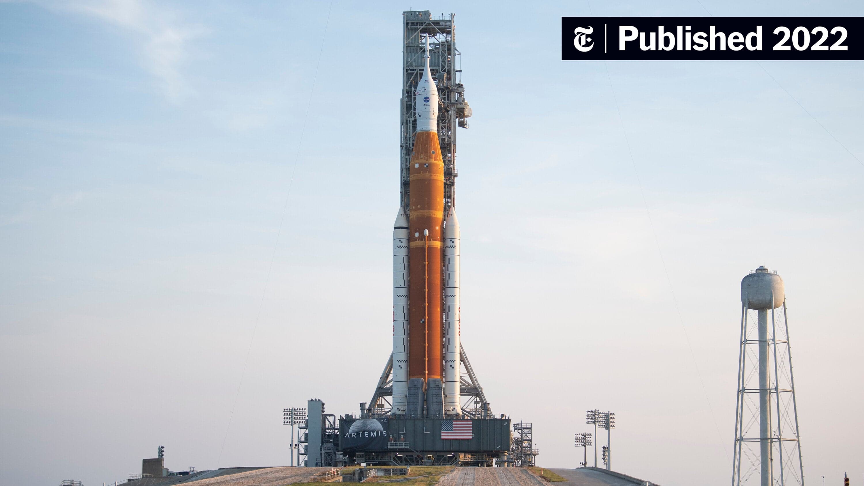 La fusée lunaire réparée retourne vers le pas de tir pour un lancement prévu le 1er avril